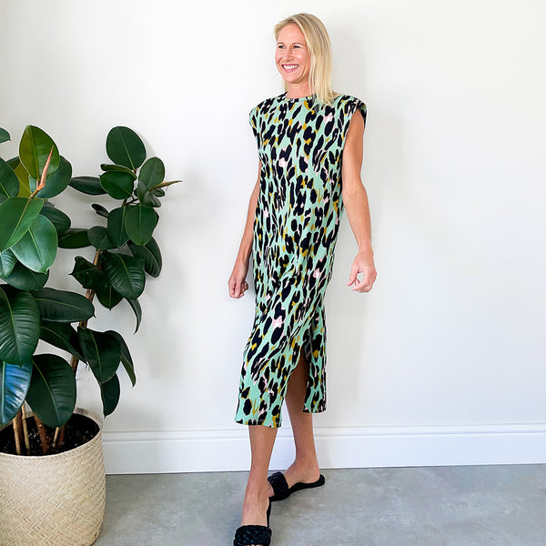 T-Shirt Dress - Green Animal Print