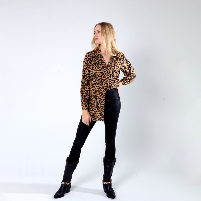 Shirt with side slits - Animal Print