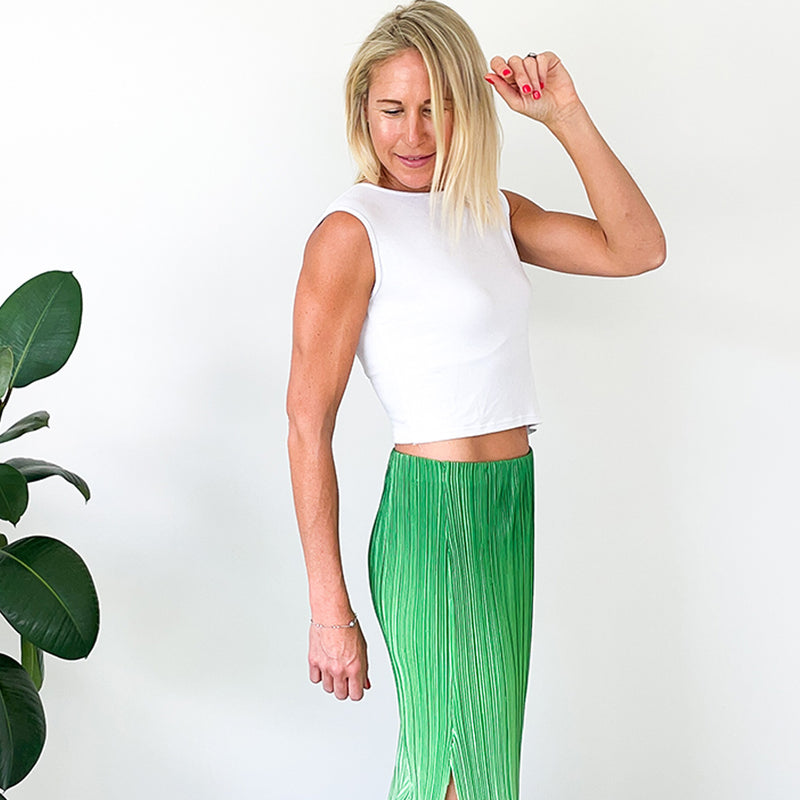Back Keyhole Top - White